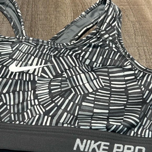 Nike Other - Nike Pro Black and Gray Patterned Sports Bra